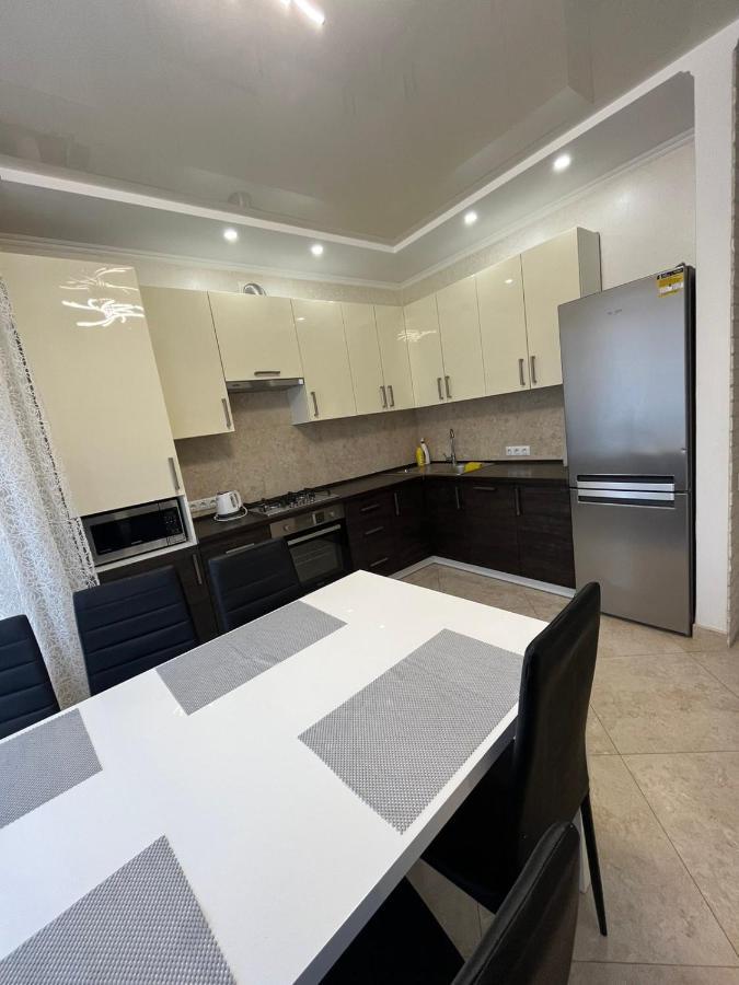 Villa Maxim à Vinnytsia Extérieur photo